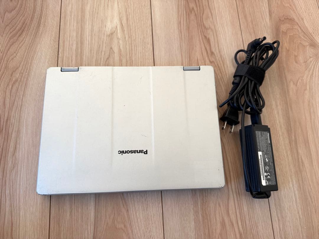 Office2021搭載！超軽量745ｇ！10.1型回転タブレット！CF-RZ5