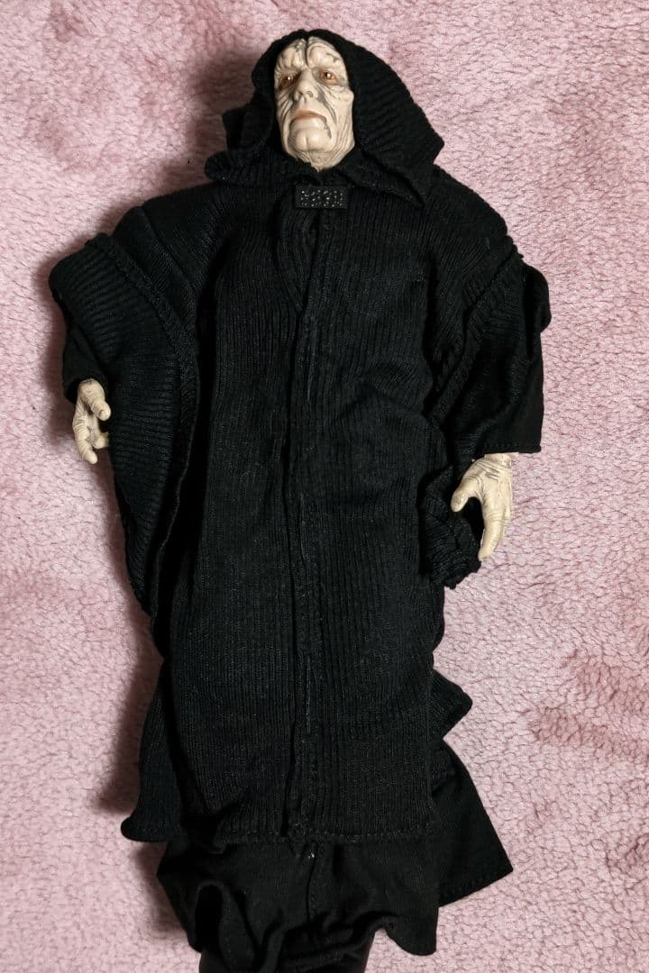 スターウォーズ　パルパティーン皇帝＆ロイヤル・ガード12インチフィギュア