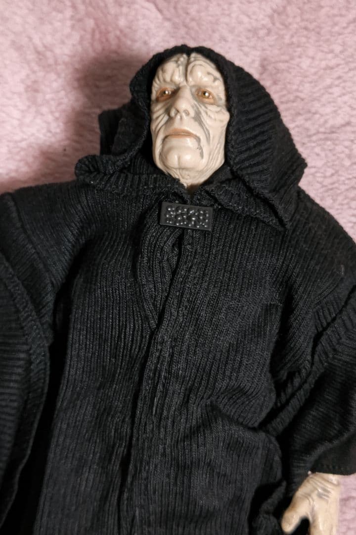 スターウォーズ　パルパティーン皇帝＆ロイヤル・ガード12インチフィギュア