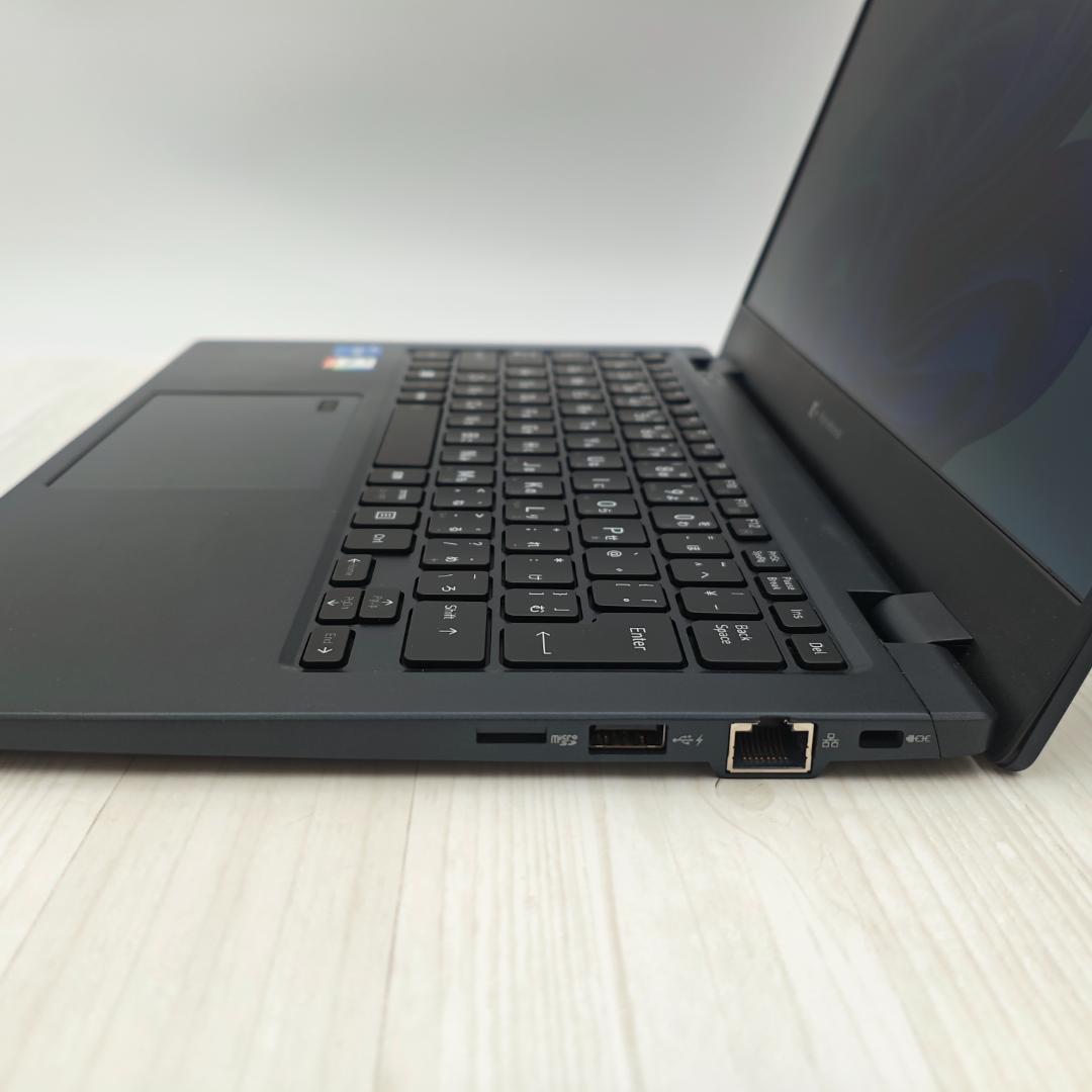 【整備済】新品液晶dynabook G83/KW 16/512GB 第12世代⑦