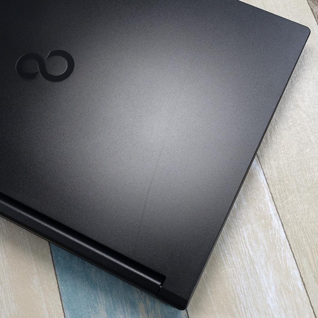 超高速大容量新品ＳＳＤ１ＴＢ搭載✨極美品の２０２３年製✨１２世代ｉ５✨ＦＨＤ液晶