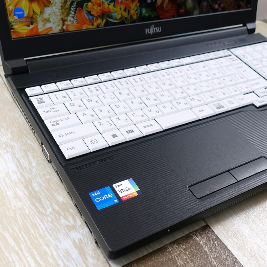 超高速大容量新品ＳＳＤ１ＴＢ搭載✨極美品の２０２３年製✨１２世代ｉ５✨ＦＨＤ液晶