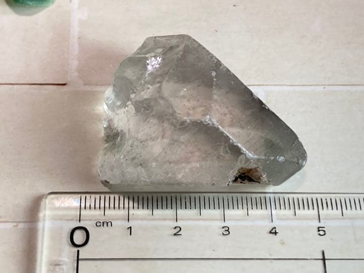 【龍脈水晶✨】虹　ファントム　ガーデンクォーツ　グリーンクォーツ　モス　原石