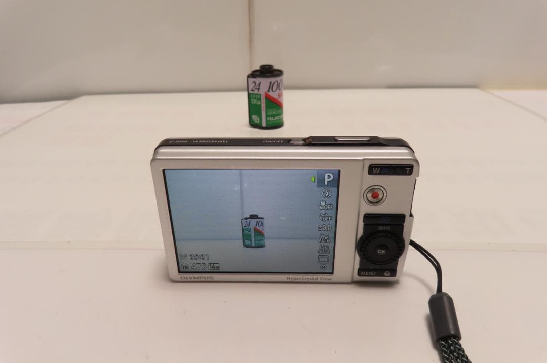 希少　大人気　OLYMPUS オリンパス μ-7040 1400万画素　デジカメ