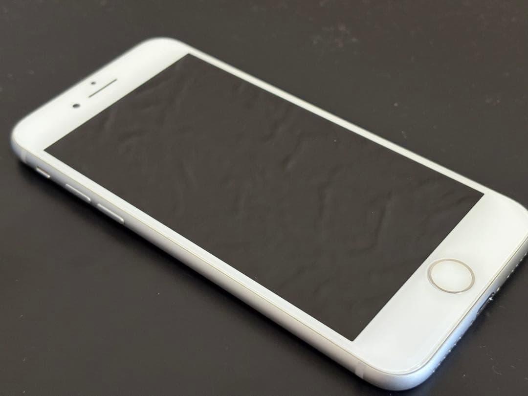 【美品】　iPhone8　本体　64GB