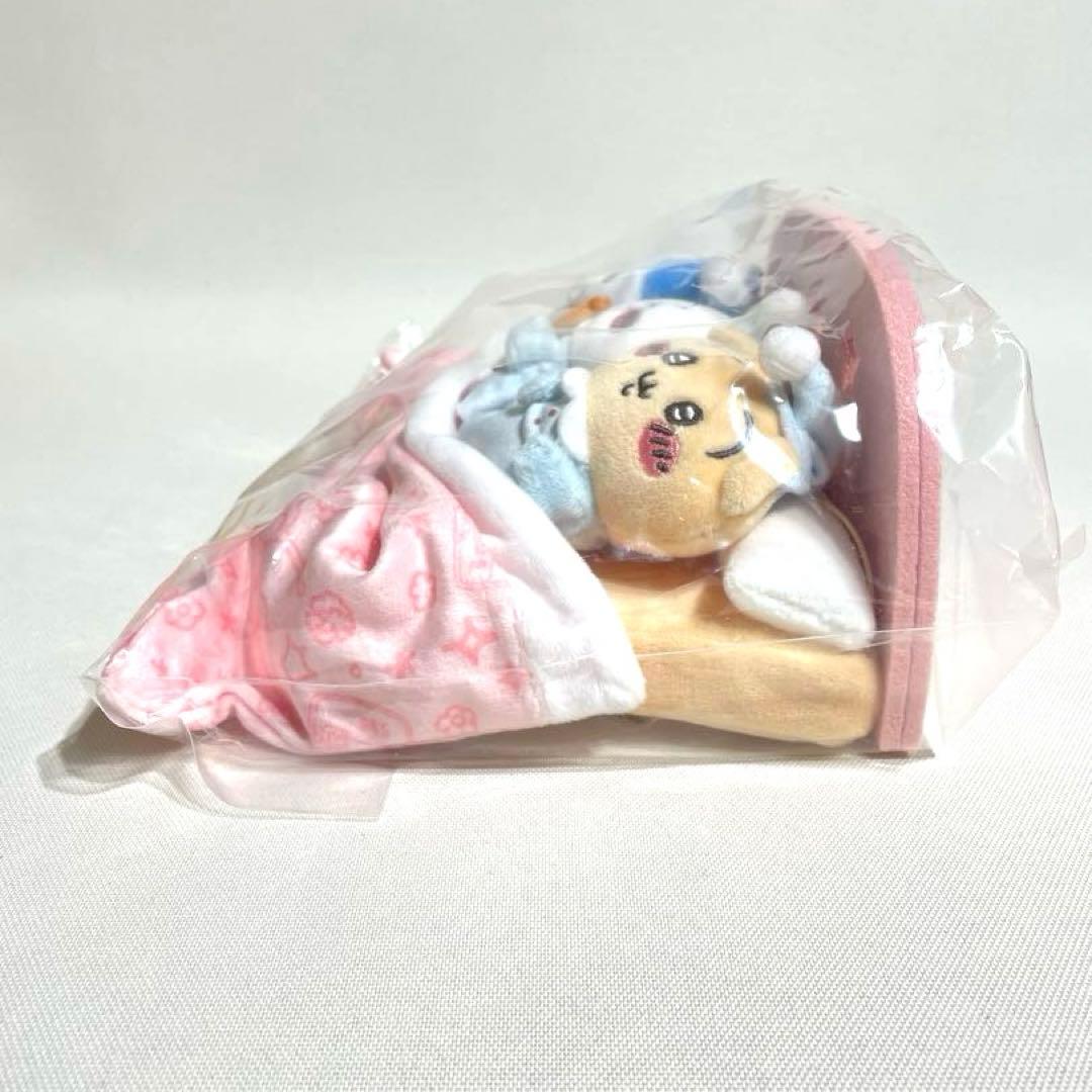 ちいかわ おやすみベッドと繋がるマスコットセット ハチワレ うさぎ 新品 匿名