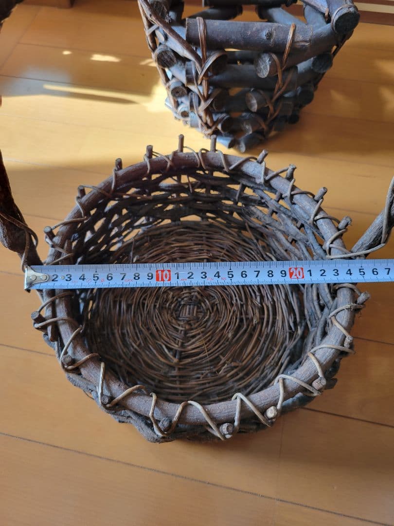 天然素材　カゴ　つる編み　フラワーアレンジメント　観葉植物入れ　大中小まとめ売り