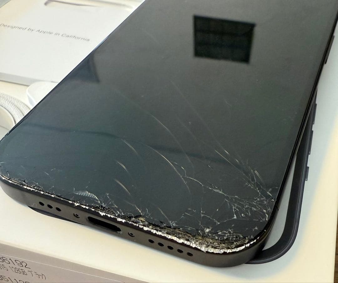 ［ジャンク品］Apple iPhone 15 ブラック 本体