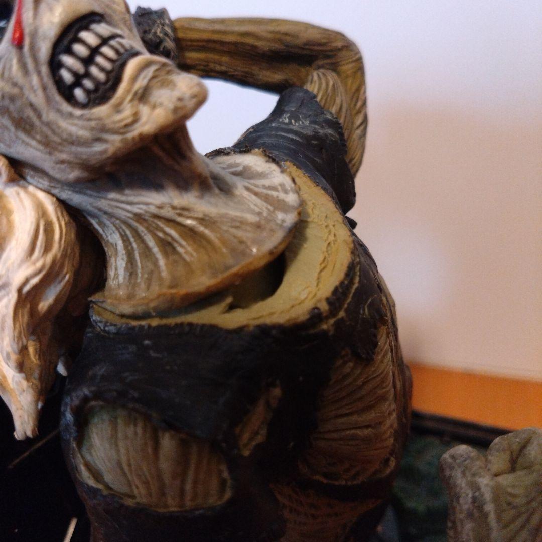 アイアン・メイデン エディ・ザ・ヘッドバンガー フィギュア