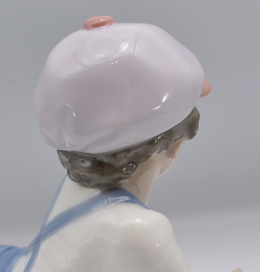 全員乗車　＃7619　★リヤドロ　スペイン　ポーセリン　光沢仕上げ　箱付き　絶版