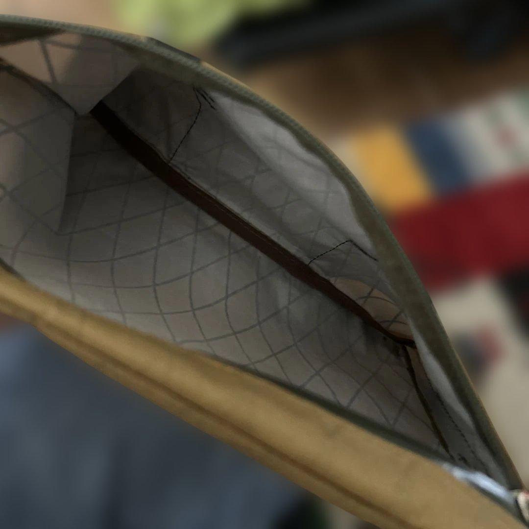 nruc ヌルク　サコッシュ　ティッシュケース