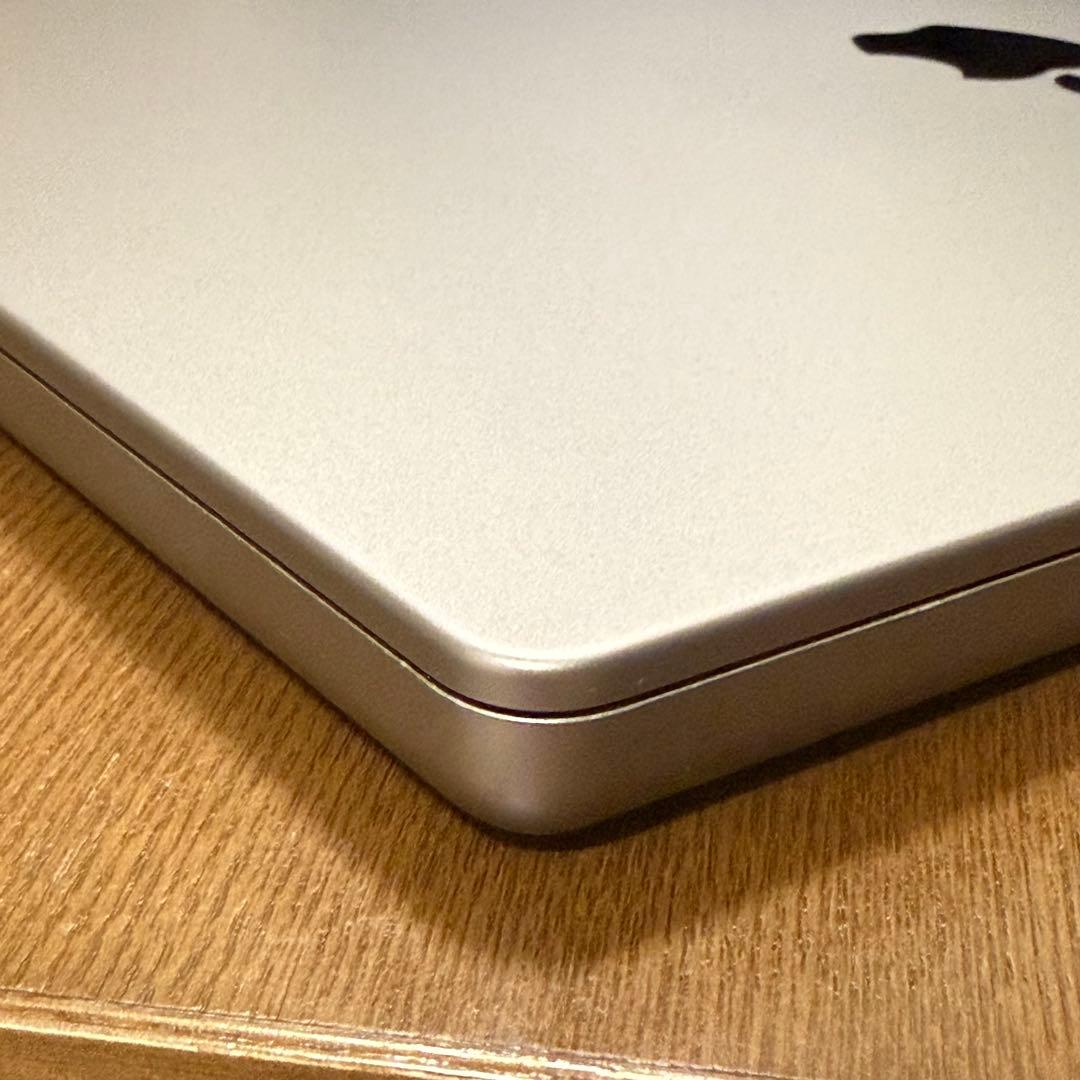 Apple Care 付きM1 Pro MacBook Pro 16 2021