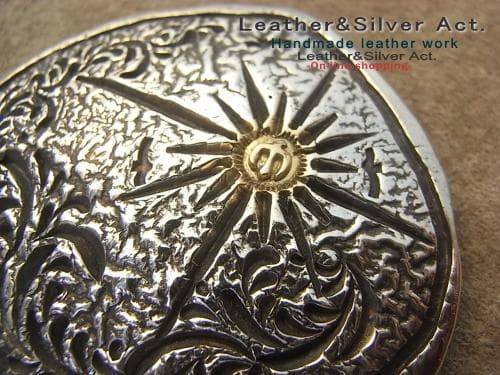 1点物手彫りコンチョ　シルバー925　ゴールド（ｋ18）インデアンジュエリー