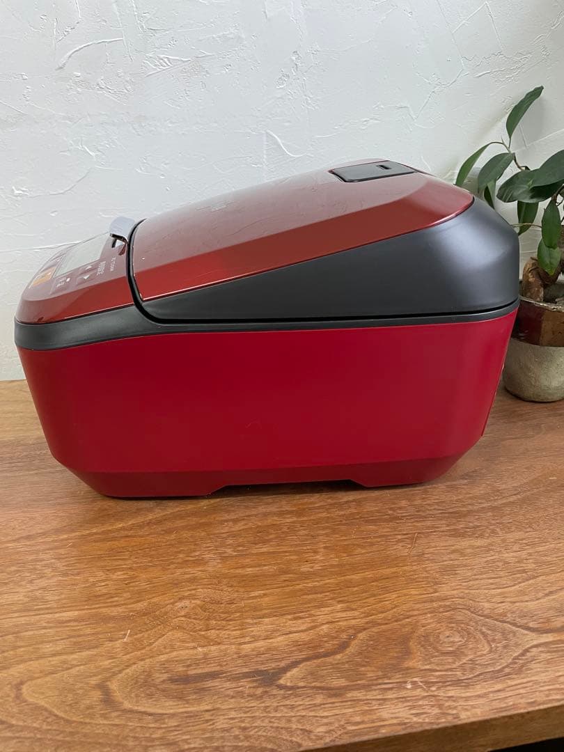 【美品・清掃済】日立 圧力IH炊飯器 RZ-TS104M