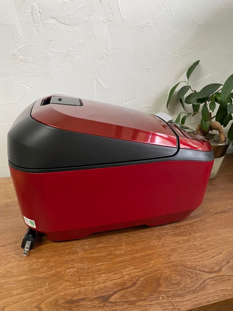 【美品・清掃済】日立 圧力IH炊飯器 RZ-TS104M