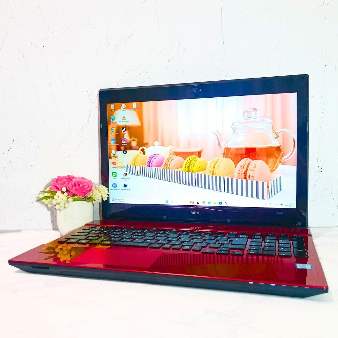 美品❣️爆速SSD✨️初心者OK✨️動作良好✨️カメラ付き✨️薄型ノートパソコン