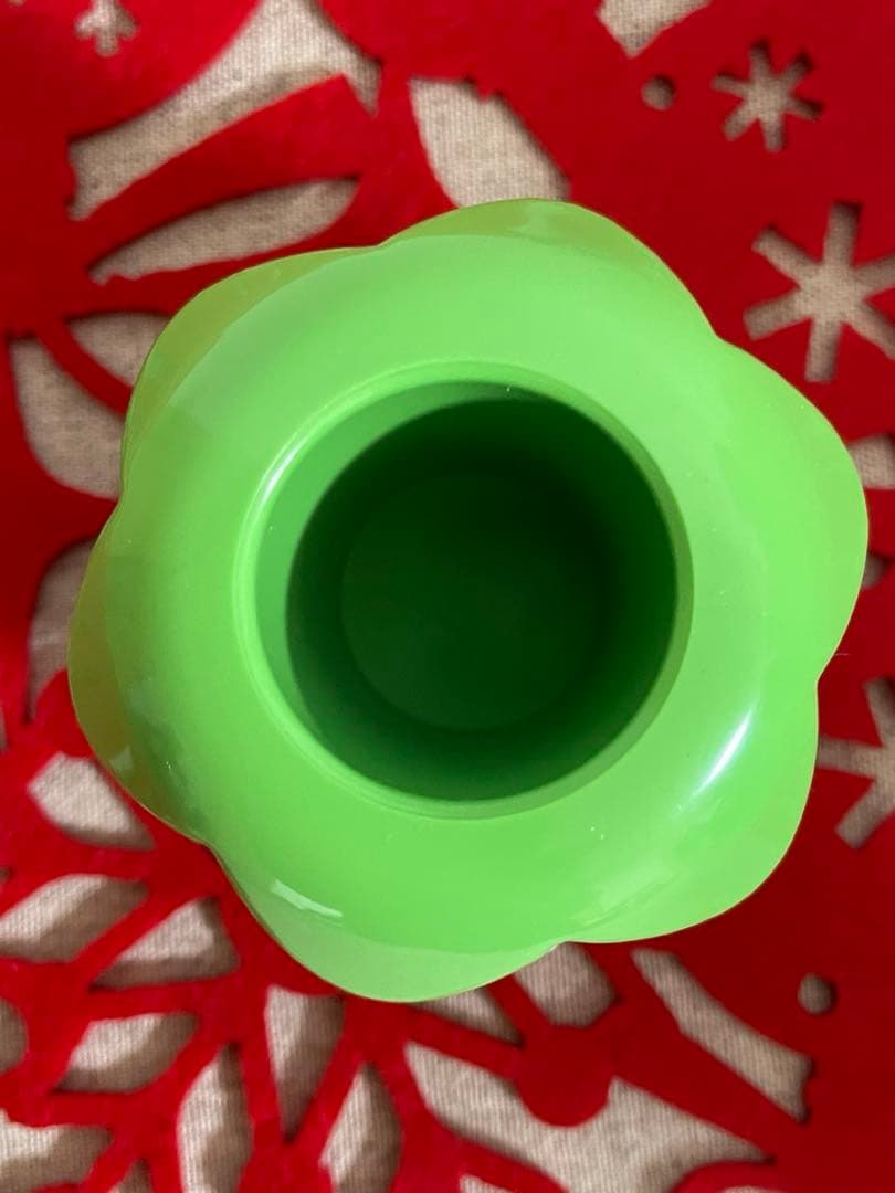 サンリオSanrioフルーツピック 5本セット ストロベリーポット付き非売品レア