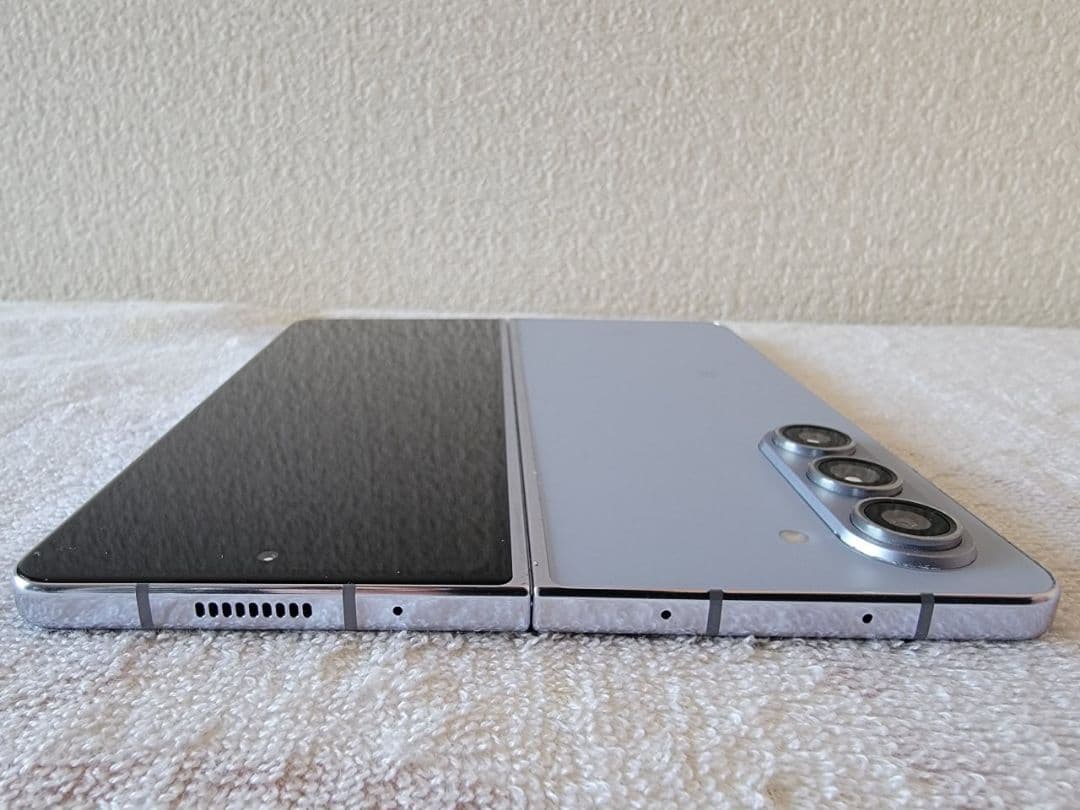 Galaxy Z Fold5 256GB SIMフリー/判定○/訳あり