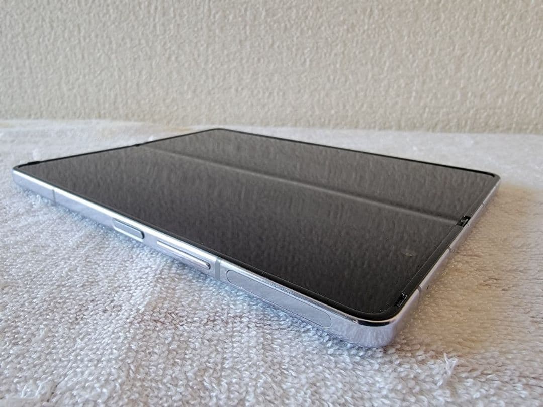 Galaxy Z Fold5 256GB SIMフリー/判定○/訳あり