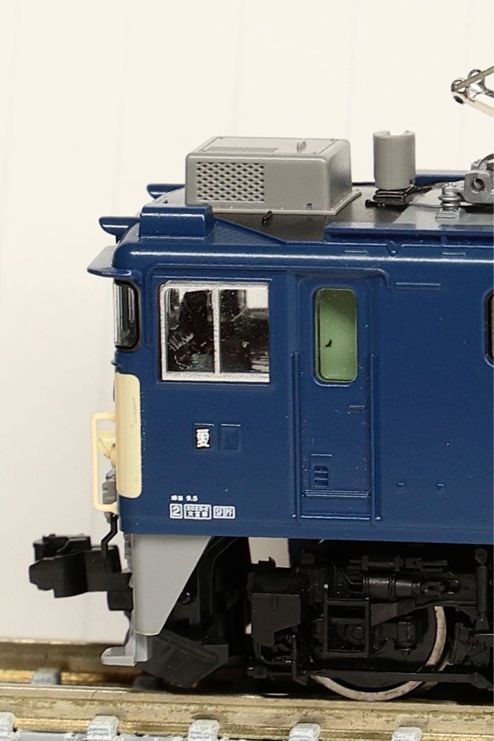 TOMIX 7169 EF64 1000(後期型 復活国鉄色）