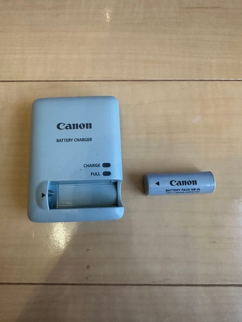 【美品】Canon IXY 3 コンパクトデジタルカメラ レッド　希少　赤