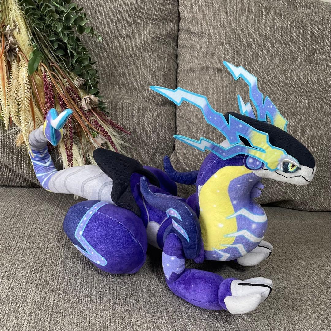 ポケモンセンターオリジナル　ミライドン　ウガツホムラ　三英　コライドンぬいぐるみ