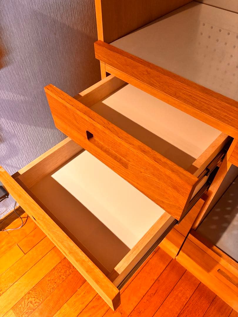 Unico Hutte キッチン　食器棚