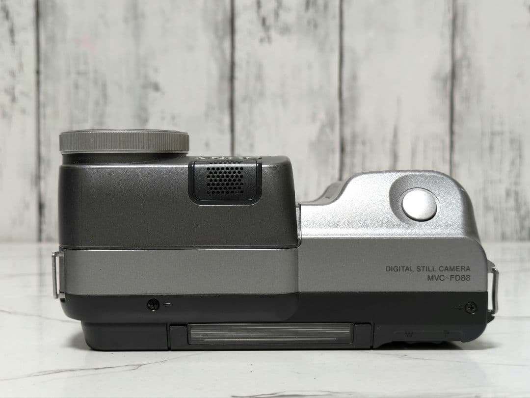 SONY　MVC-FD88　Digital Mavica