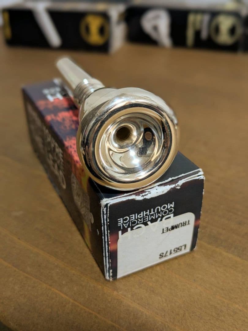 管楽器・吹奏楽器 Bach Commercial Mouthpiece 7S
