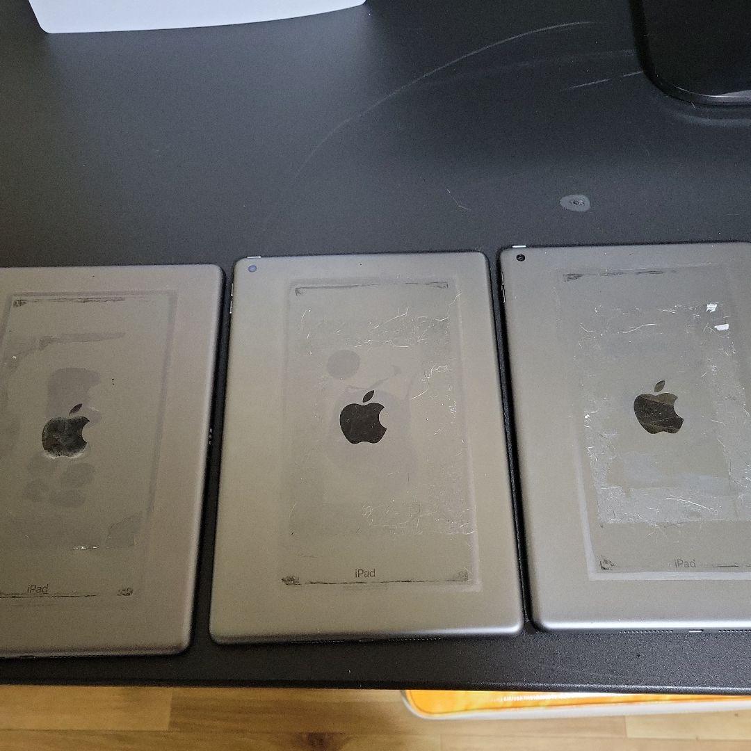iPad本体 iPad