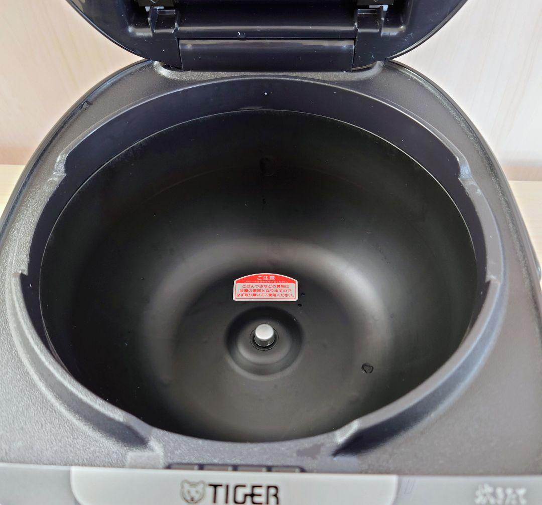 タイガー　IH炊飯器　JPW-B100　5.5合炊き