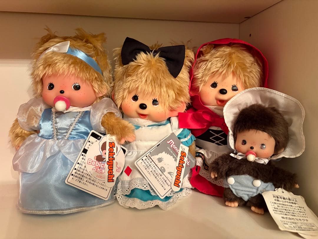 モンチッチ　ベビチッチ　赤ずきん シンデレラ