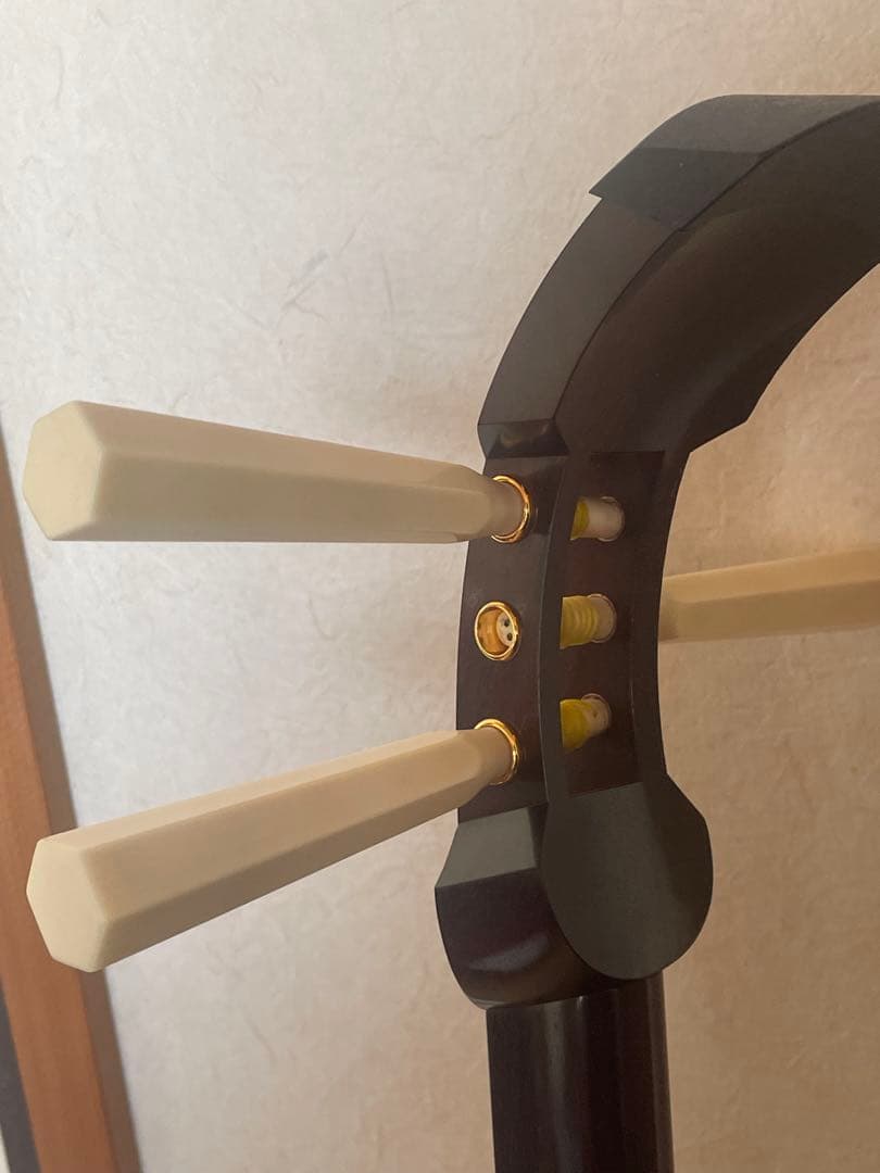 三味線　紫檀 糸巻 撥 天然素材