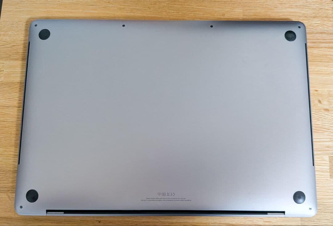 16インチMacBook Proスペースグレイ 32GBメモリ512GB SSD