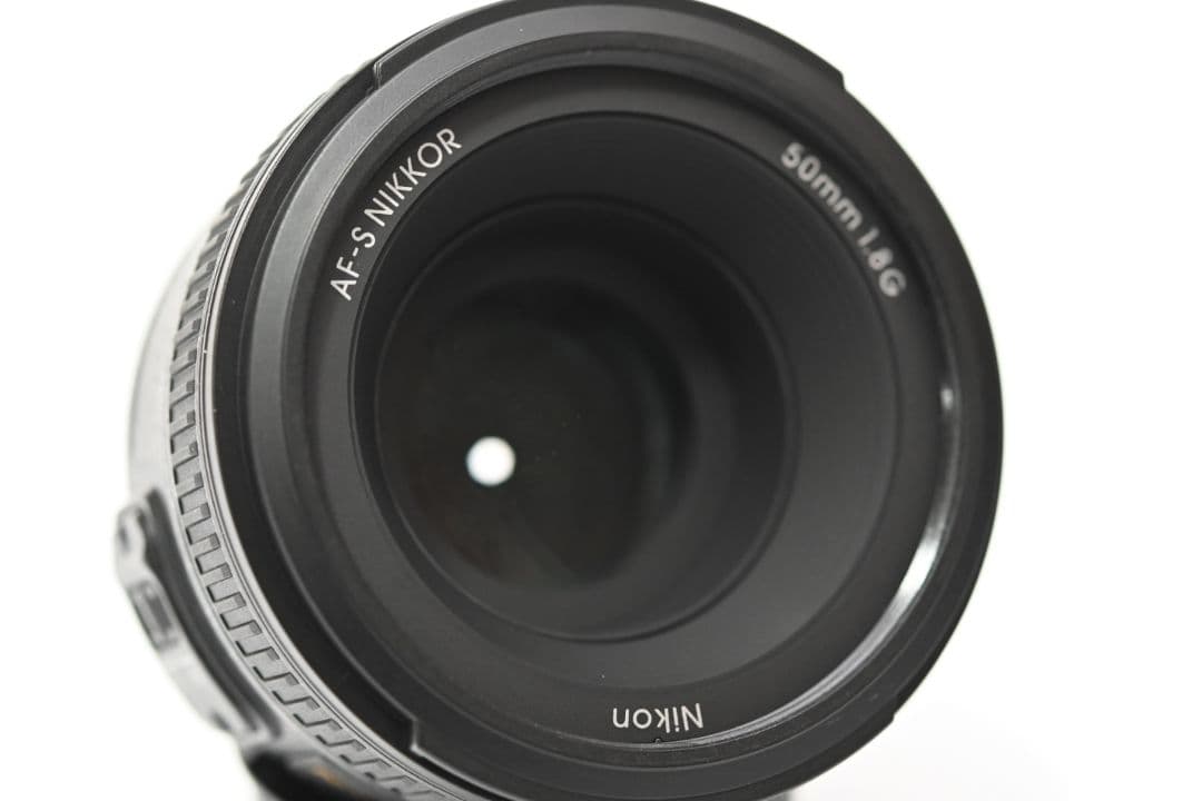 新品級 ニコン 単焦点レンズ AF-S NIKKOR 50mm f/1.8G ①