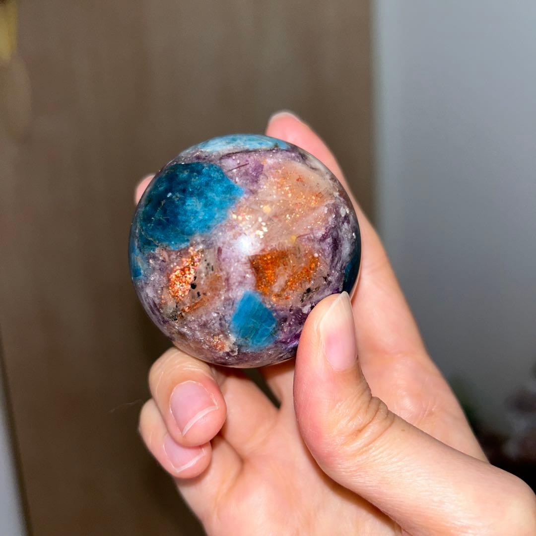 49.4ミリ レア レピドライト サンストーン アパタイト共生 スフィア 天然石