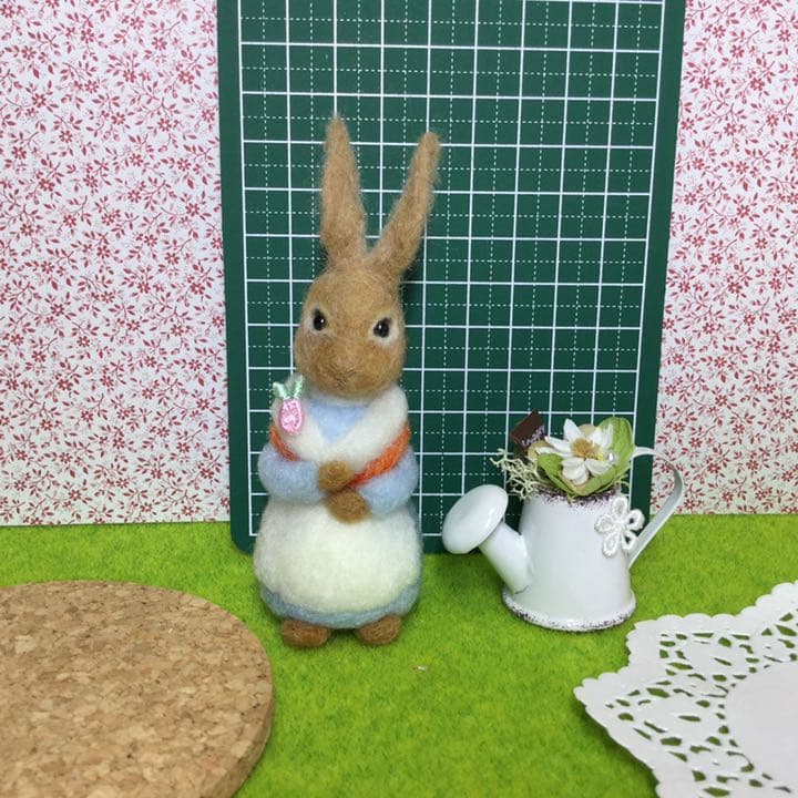 羊毛フェルト ママうさぎ　ドライフラワーポット
