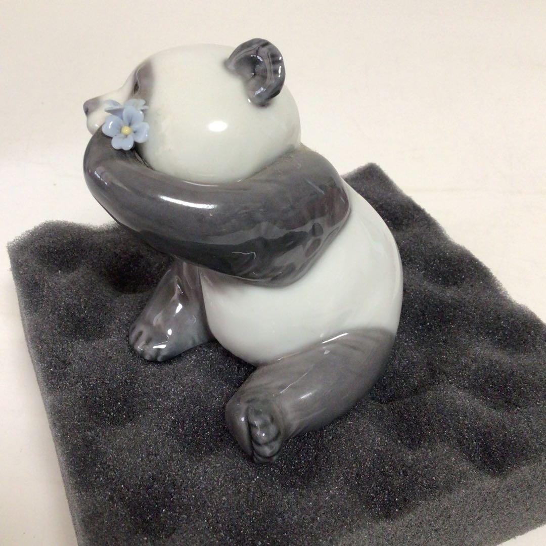 LLADRO パンダ 置物 陶器製　高級　ブランド　人気