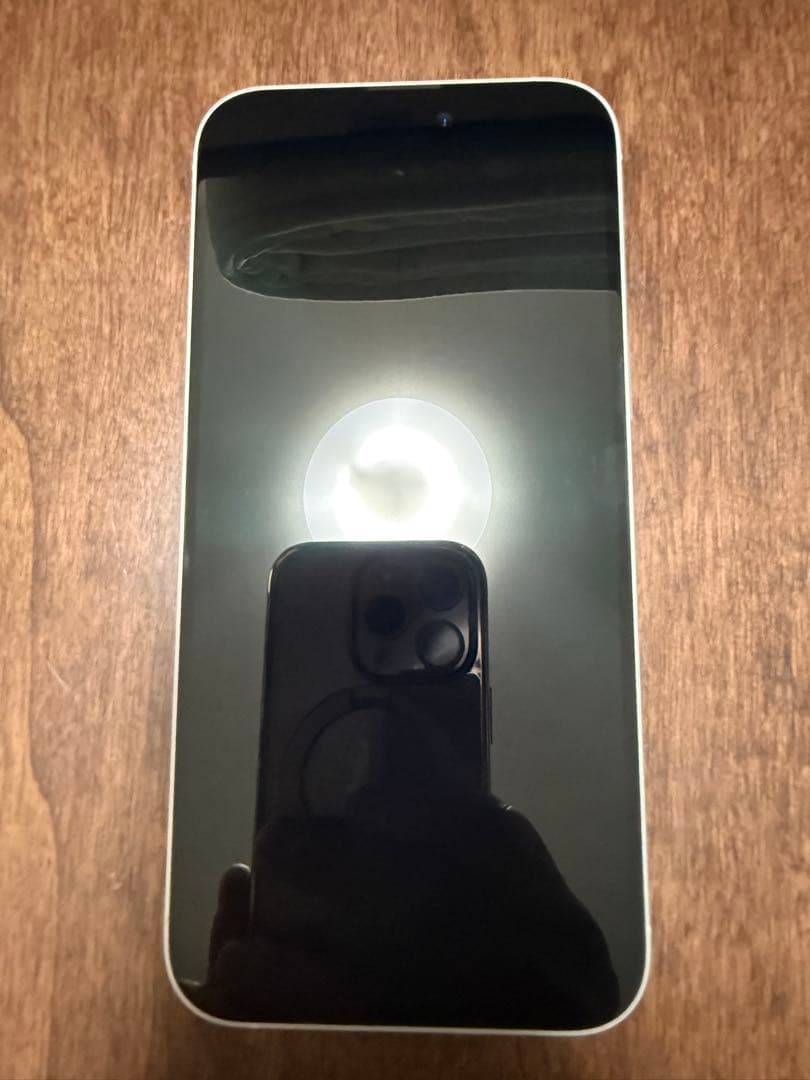 iPhone16 Plus 本日で出品終わり