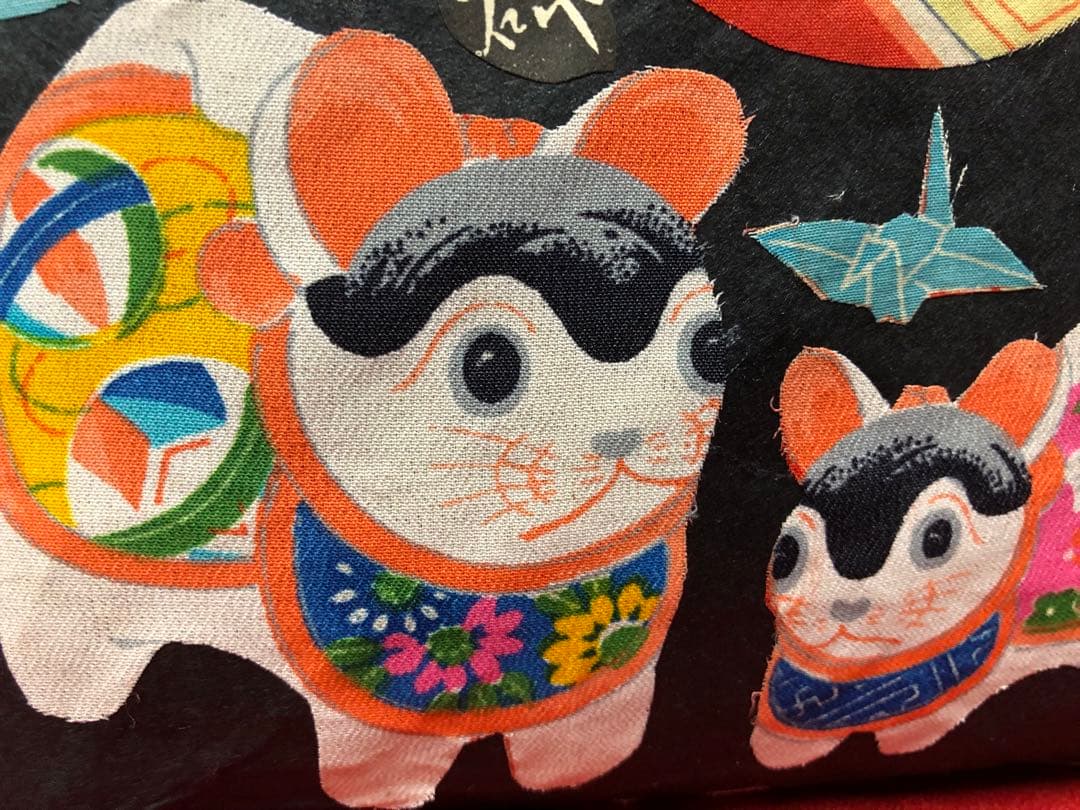 一閑張り　一閑張りバック　正絹古布　鯛車　福良雀　狛犬　犬張子　いっぱい　可愛い