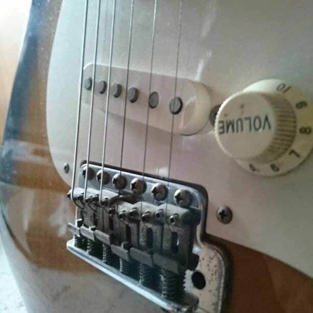 ギター フェンダー ストラト