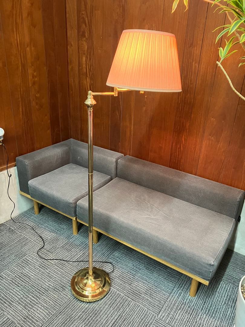 フロアランプ　照明スタンド　アンティーク