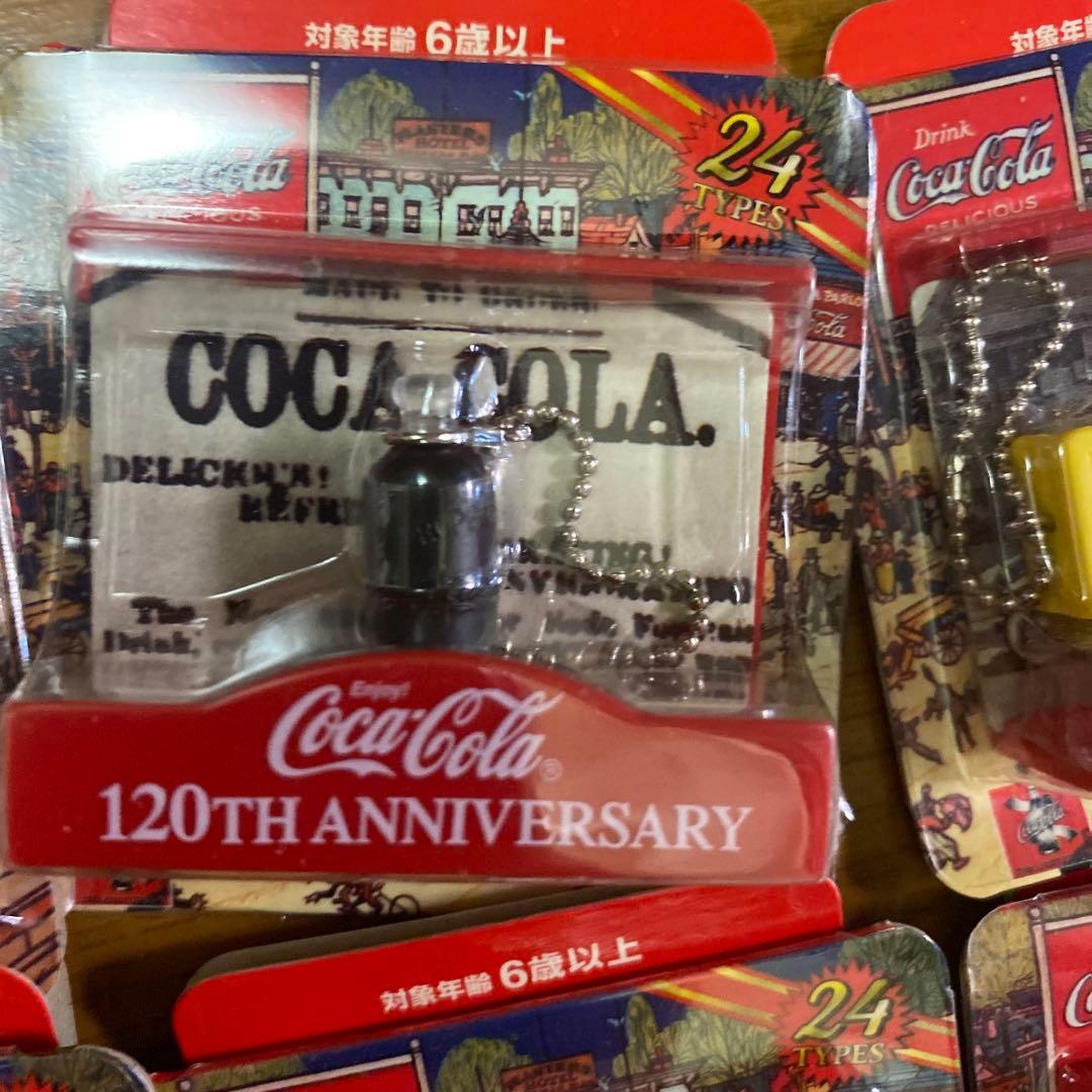 まとめ売り24点レトロ　コカコーラストラップ120周年 Anniversary