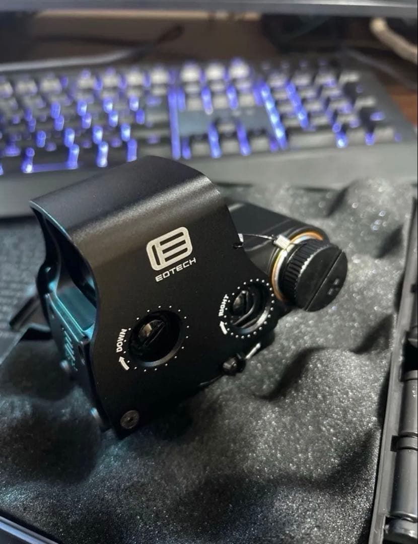 新品 EoTech EXPS3 ホロサイト & G33 実物仕様ケース＋カバー