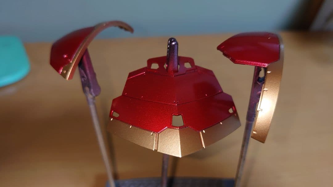 赤いジオング(RGジオングキャンディ塗装仕上げ)