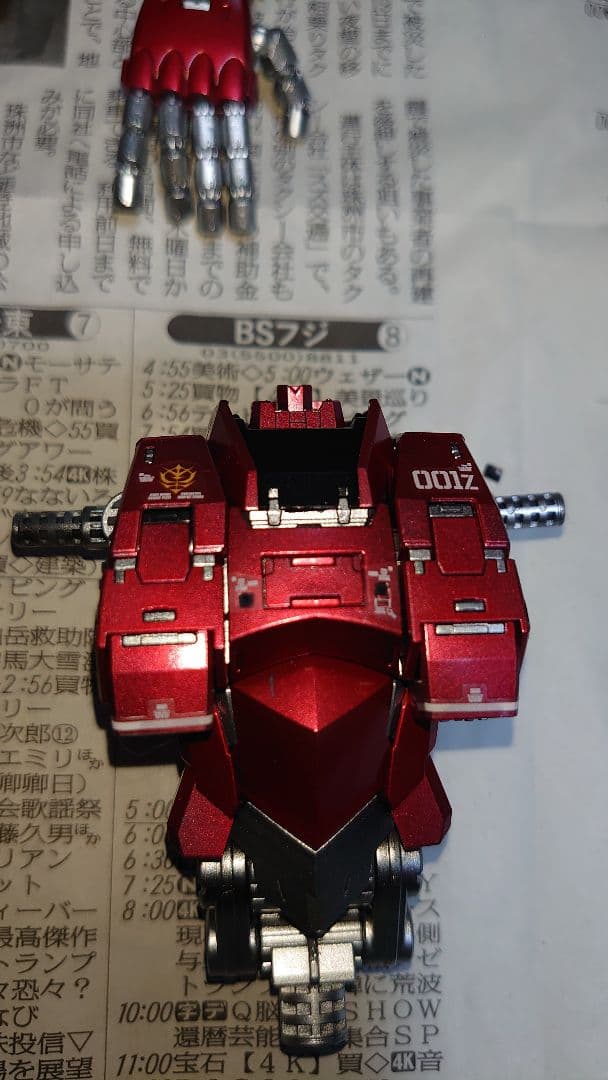 赤いジオング(RGジオングキャンディ塗装仕上げ)