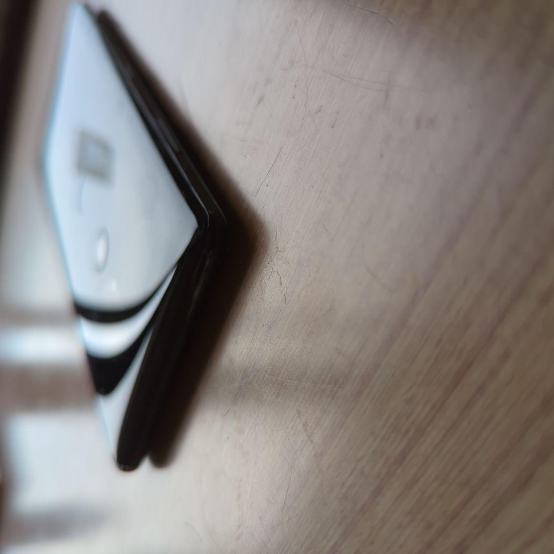 Sony Xperia XZ3 (SOV39) ブラック 本体 au版