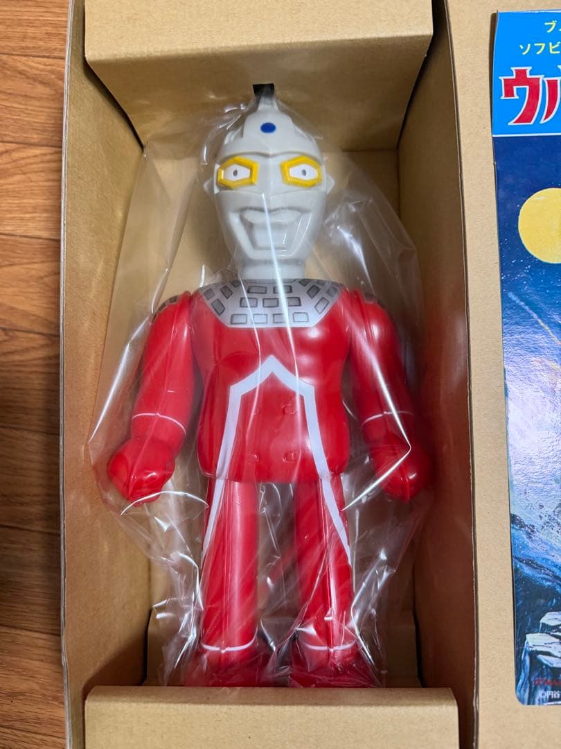 【新品】ブルトイB/O歩行シリーズ　ソフビ製復刻版ウルトラセブン（頭部：グレー）