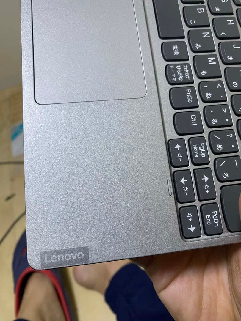 Lenovo WindowsノートPC タッチスクリーン