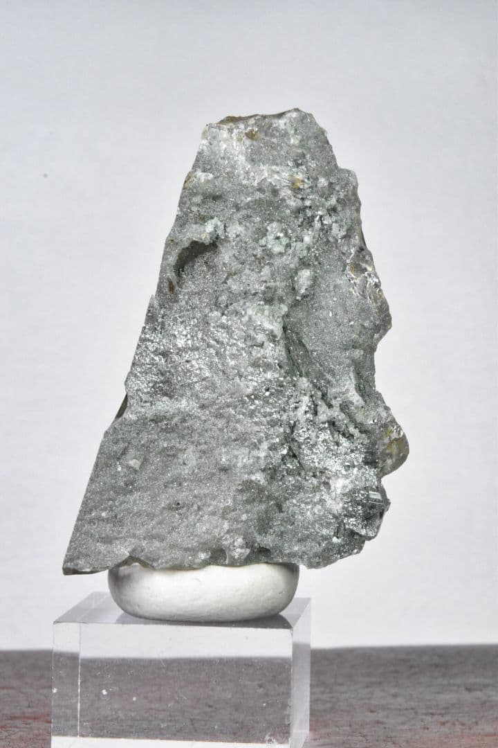 マニハール産 クローライト ルチルインクォーツ 一面磨き